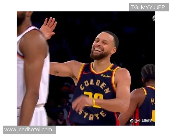 勇士与尼克斯2018年对决回顾:激情四溢的篮球盛宴与精彩瞬间分析 勇士与尼克斯2018年对决回顾:激情四溢的篮球盛宴与精彩瞬间分析