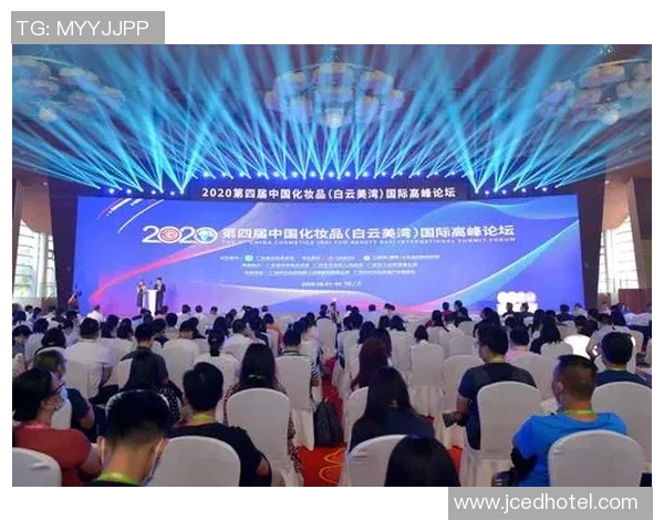 张昊的奋斗故事：从普通学生到行业精英的成长之路