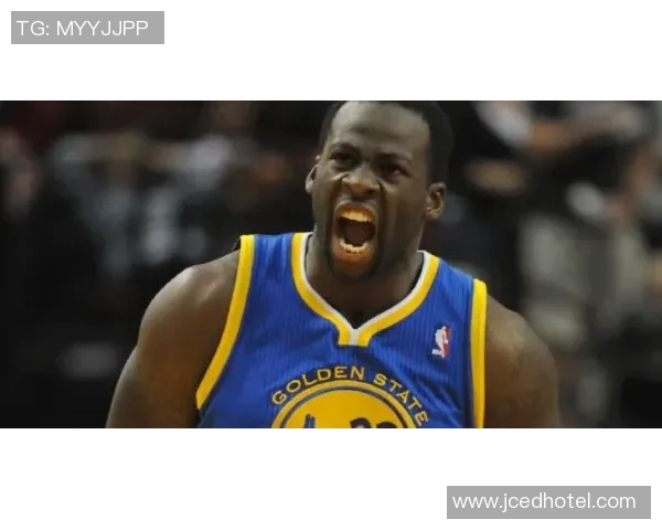 德雷蒙德格林的篮球生涯与领导力探讨:从勇士队的核心到全能战士 德雷蒙德格林的篮球生涯与领导力探讨:从勇士队的核心到全能战士